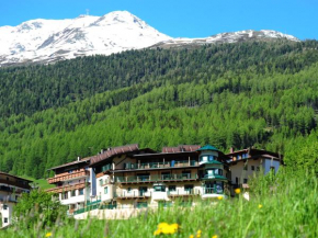 Гостиница Alp Resort Tiroler Adler, Зёльден